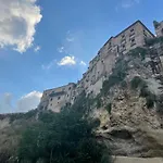 Isabella Accomodation