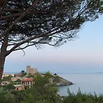 Villa Il Molinaccio Con Spiaggia Privata E Terrazza Sul Mare