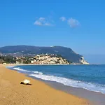 La Finestra Sul Conero Apartments