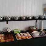 Fiorina Bed&Breakfast - Colazione Fino A Mezzogiorno - Il Piu Vicino Agli Impianti Sportivi
