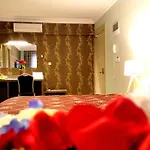 Lina Suite Hotel