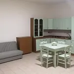La Casa Di Ade