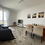 Pesaro Appartamento Mare Vacanze/Lavoro