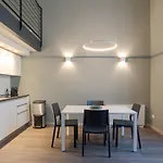 Suite Broletto - By Myhomeincomo