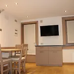 Pedrin'S House