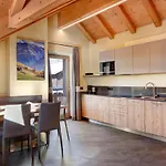 Rasia Residence Relax Night