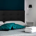 Aurora Luxury Rooms