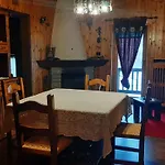 Appartamenti E Ristorante Chez Pierina