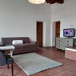 A Casa Di Leo