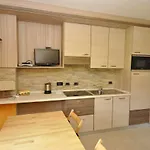 Baita Carosello Apt 4 By Livigno Accomodation