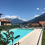 Modern Apartments Lake View With Pool