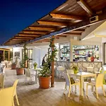 Borgo Degli Ulivi Natural Resort