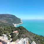 Via Alfredo Da Sirolo, Nuovo.