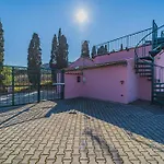 Casa Alex A Schiopparello - Goelba