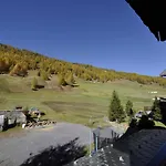 Casa Florin Giumel By Livigno Accomodation