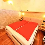 Baita Carosello Apt 6 By Livigno Accomodation