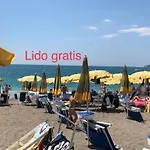 Casa Bella Con Terrazzo Sul Mare