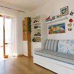 Unobstructed Marvelous Front Row Sea View Condo