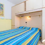 Apartment In Villa 2 To 3 Persons With Large Private Garden