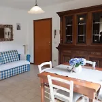 Casa Anna A Porto Azzurro