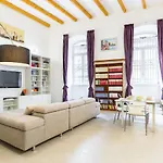 Ma Maison - Family Apartment At The Historical Center