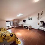 Entire House In Scalea'S Historical Center