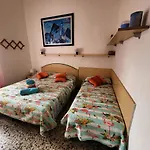 Azzurro Apartment