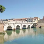 2 Bedroom Nice Apartment In Rimini