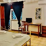 Airport Torre Clementina Inn