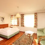Hotel Bad Salomonsbrunn