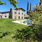 Da Ilaria Primo Piano Di Villa Con Piscina E Parcheggio