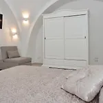 Sirena Apartment