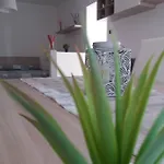 Villa Nel Parco Della Rocca Di Manerba Del Garda