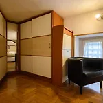 Via M Guadagno N 32