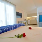 Prime Blue Suite - Appartamenti con jacuzzi privata