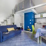 Casa Meta Blu