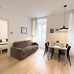 Imbriani 4 Tirabora Short Rent