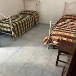 Appartamento Tranquillo Con Spazio Esterno