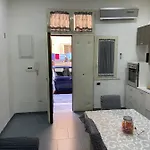 Vincenzo Home