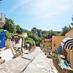 Vacanzamaredue 2 Residence