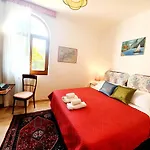 Villa Immersa Nel Verde, Spiaggia A 200M