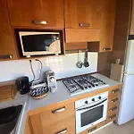 King Bed Panoramic Apartment & Free Parking