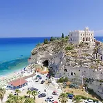 Ninfea Tropea City Rooms