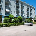 Residence I Gelsi - Apt Aria Di Mare With Parking