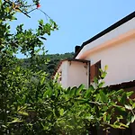 Arya'S House