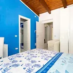 Botti House
