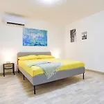Lungomare Trieste Apartment With Terrace