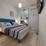 Esther'S Bungalow