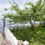 Lionetti Suite House