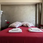Viale Dei Colli Aminei 10